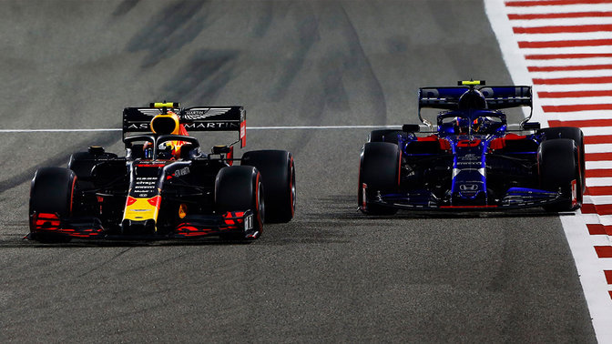 Formula 1 front view racing cars.