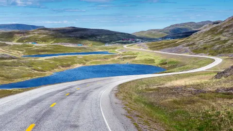 Európska cesta 69 (skrátene E 69) je európska cesta medzi Olderfjordom a Severným mysom v severnom Nórsku. Cesta je dlhá 129 km a prechádza piatimi tunelmi s celkovou dĺžkou 15,5 km.