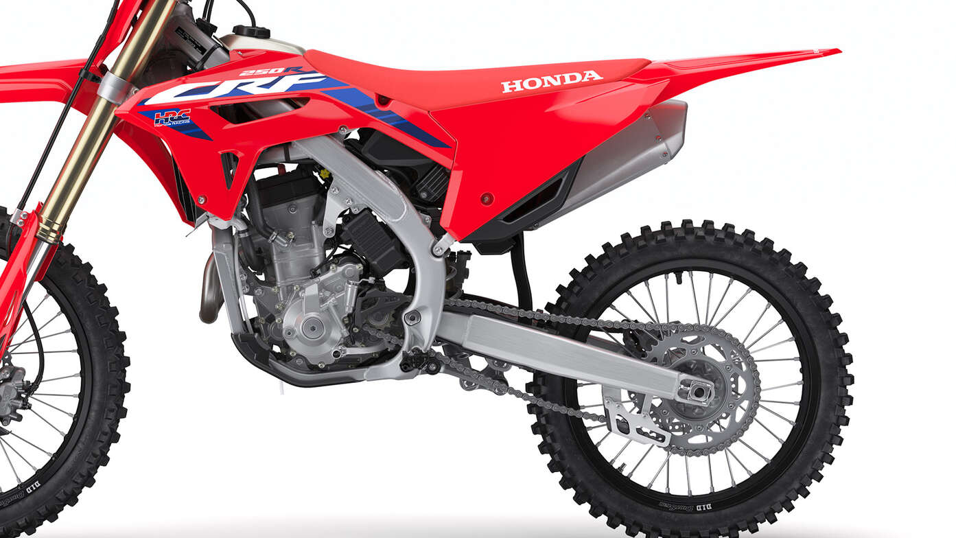 Honda – CRF250R – Rýchly nájazd a ešte rýchlejší výjazd