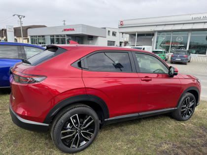 HR-V 1,5i-MMD Hybrid Elegance CVT 25